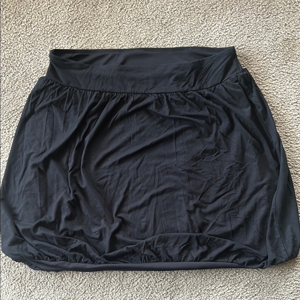 BLACK CASUAL BUBBLE SKIRT
